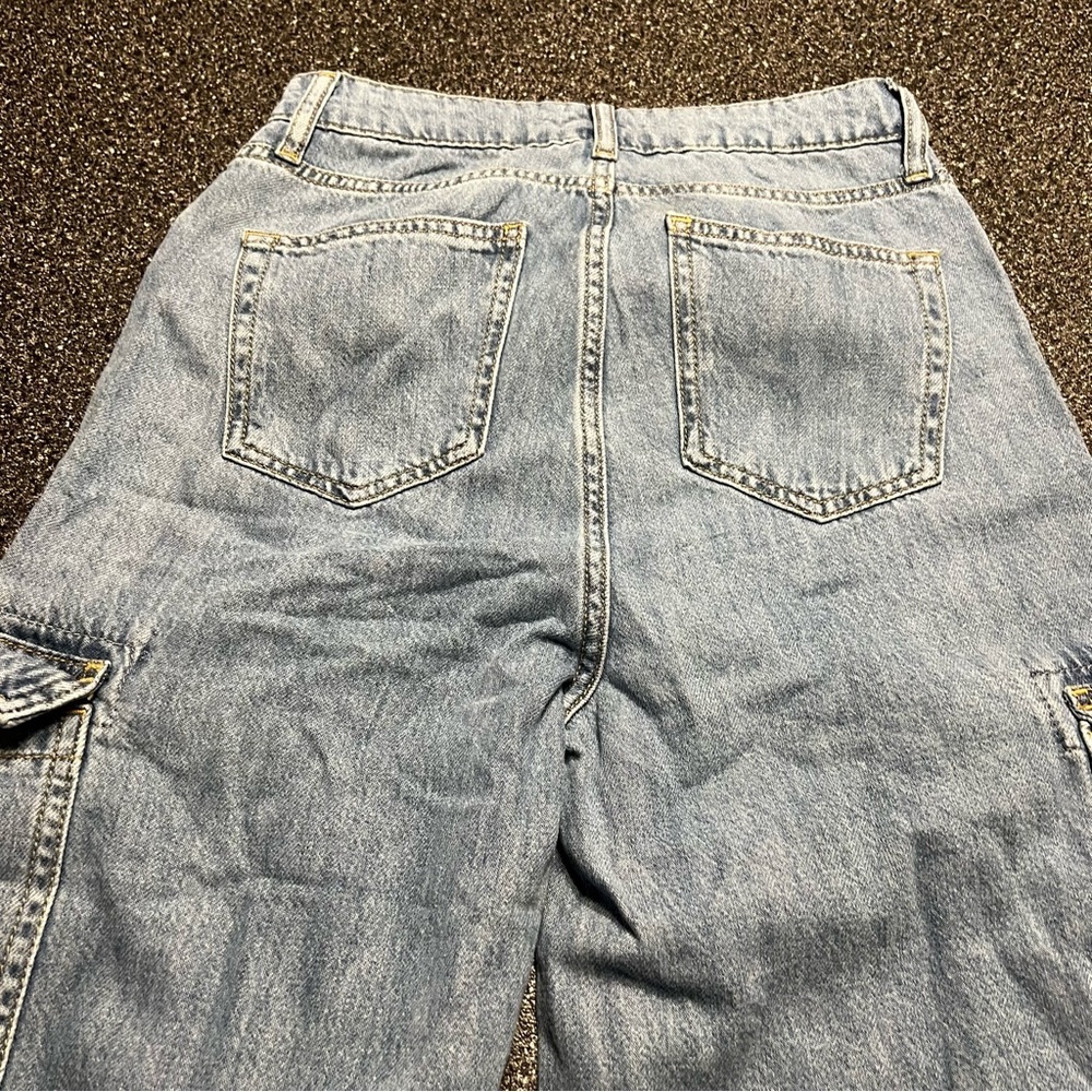 NWT The Drop Women's Montana Light Indigo Cargo Jeans Size 26 - Picture 10 of 14